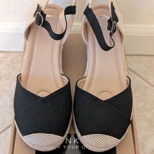 Journee Collection Black and Cream Espadrille Sandals